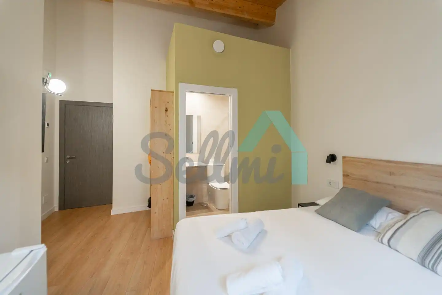 Habitación 16 m², Oviedo