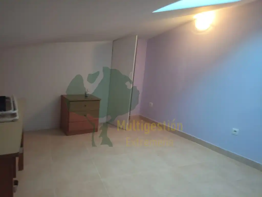 Piso de 117 m² en Cáceres