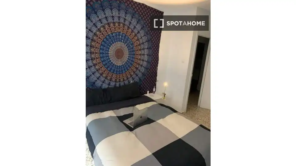 Habitación 115 m², Granada