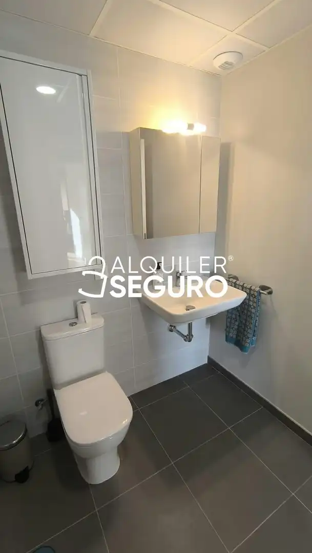 Piso de 60 m² en Sevilla