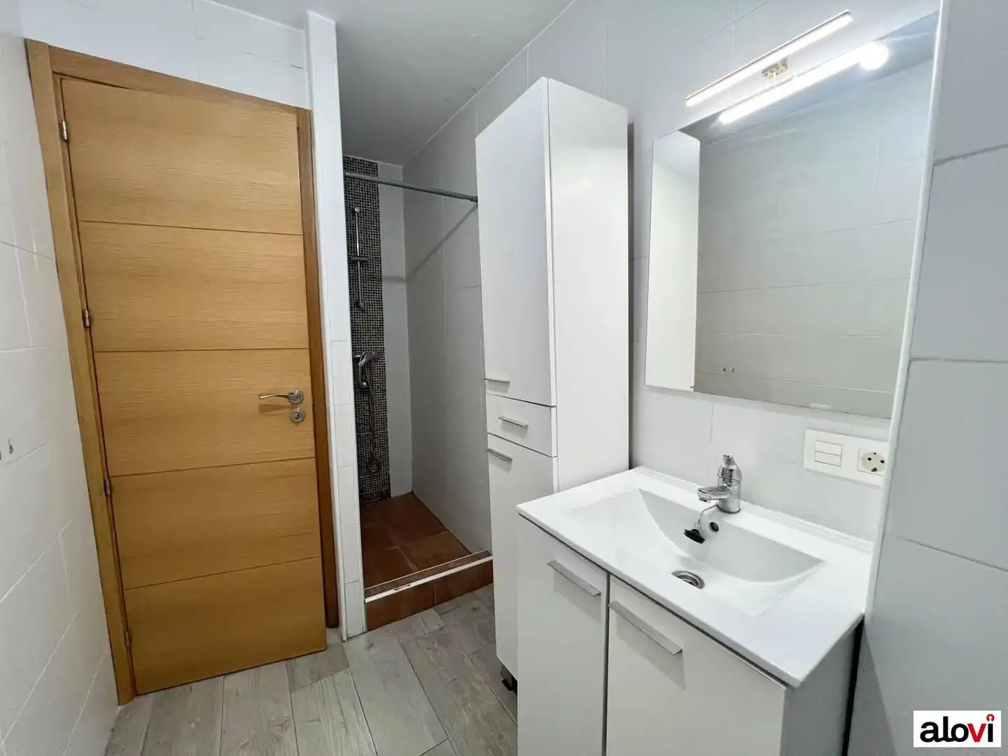Piso de 80 m² en Granada