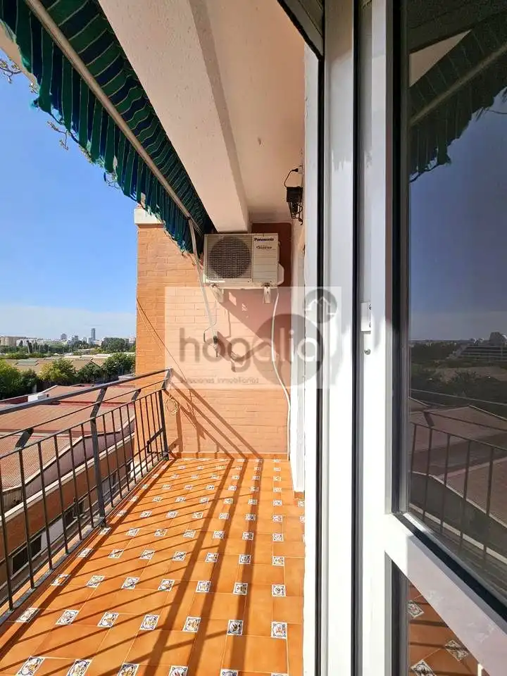 Piso de 150 m² en Sevilla