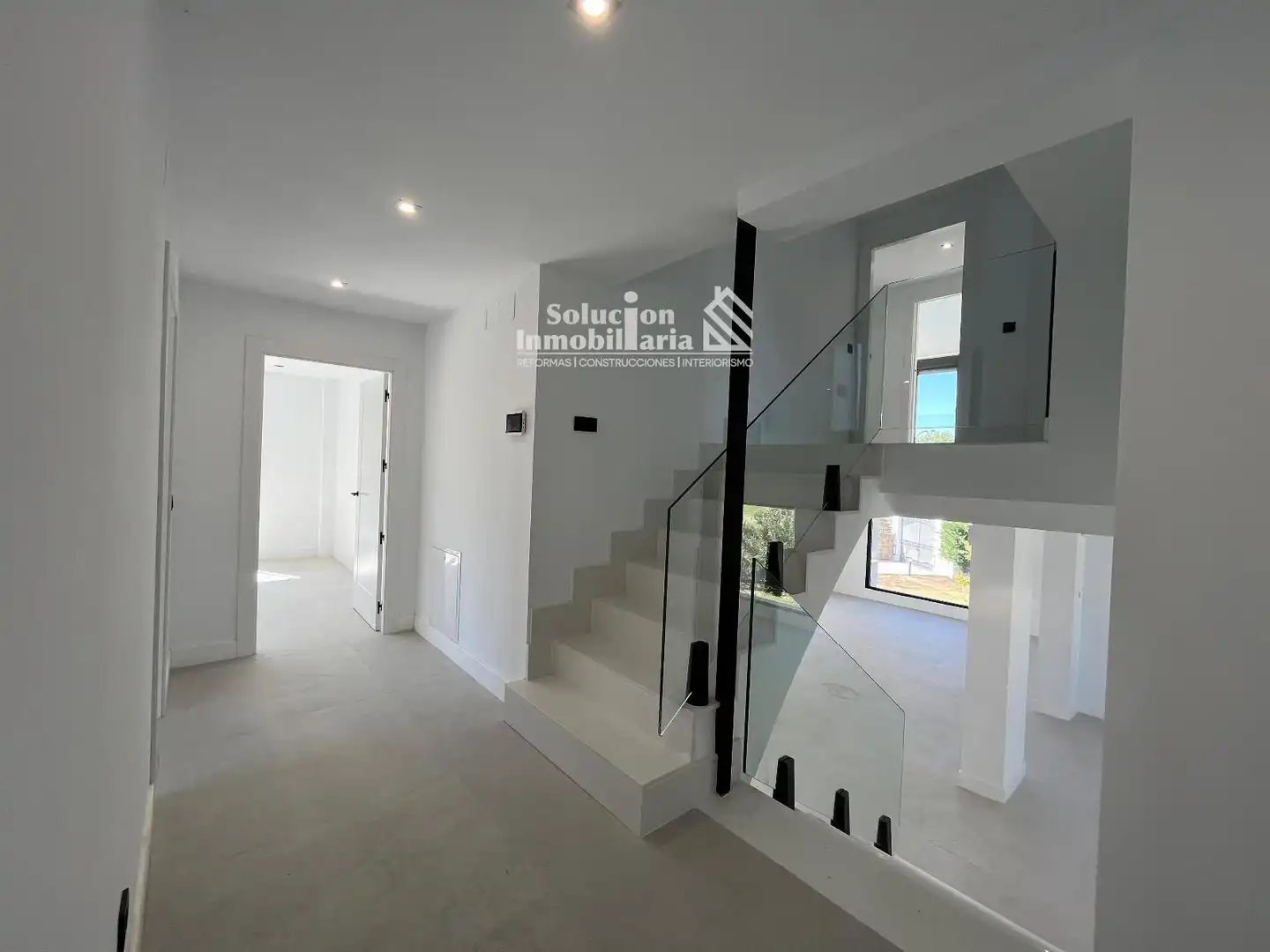 Pis de 500 m² a Villamayor