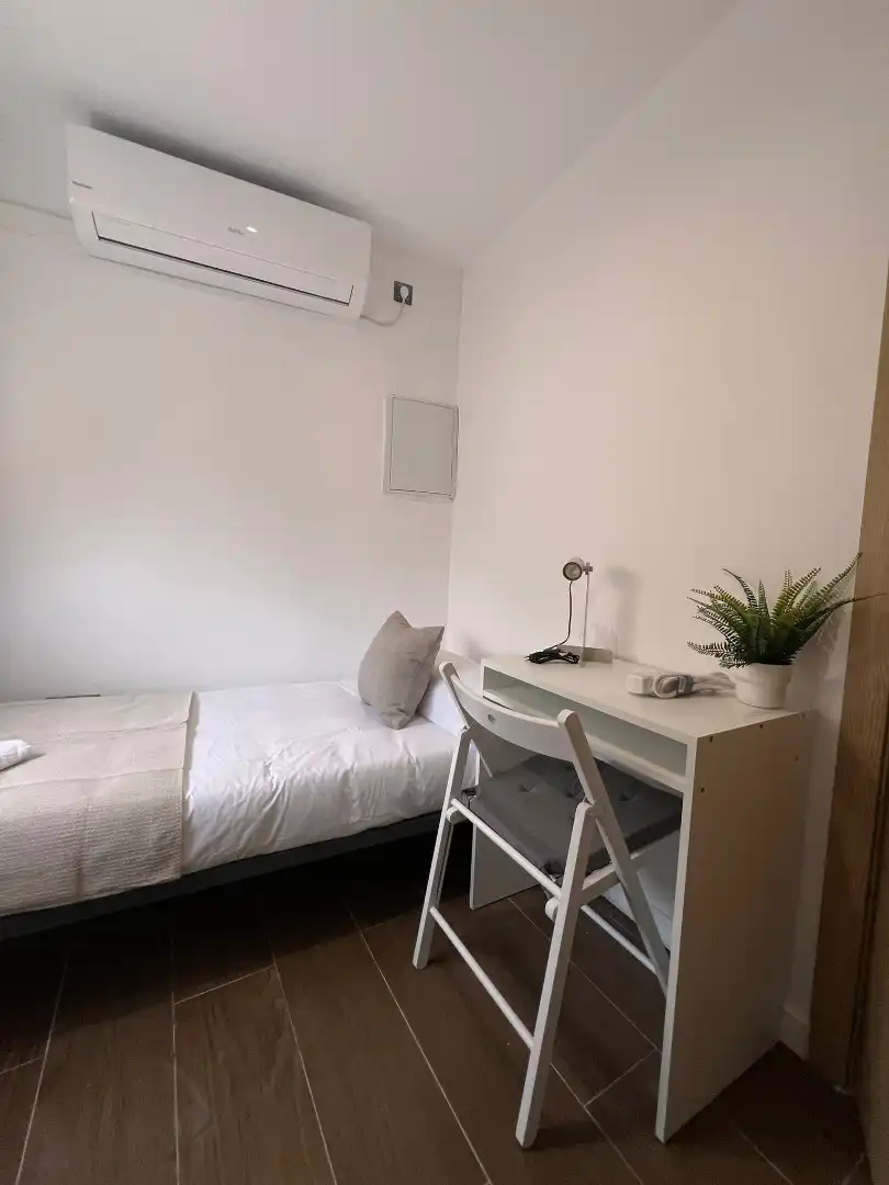 Habitación 100 m², Málaga
