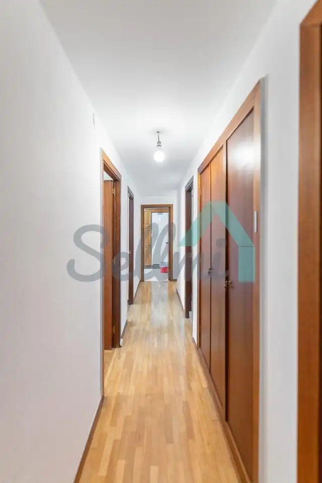 Piso de 127 m² en Oviedo