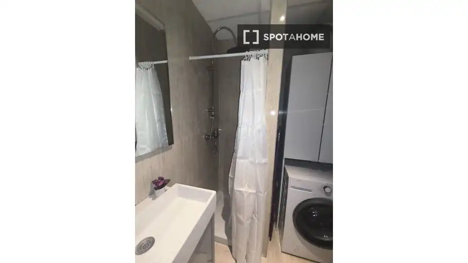 Habitación 48 m², Sevilla