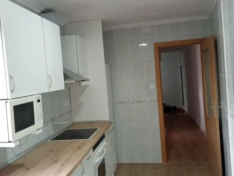 Pis de 84 m² a Almansa