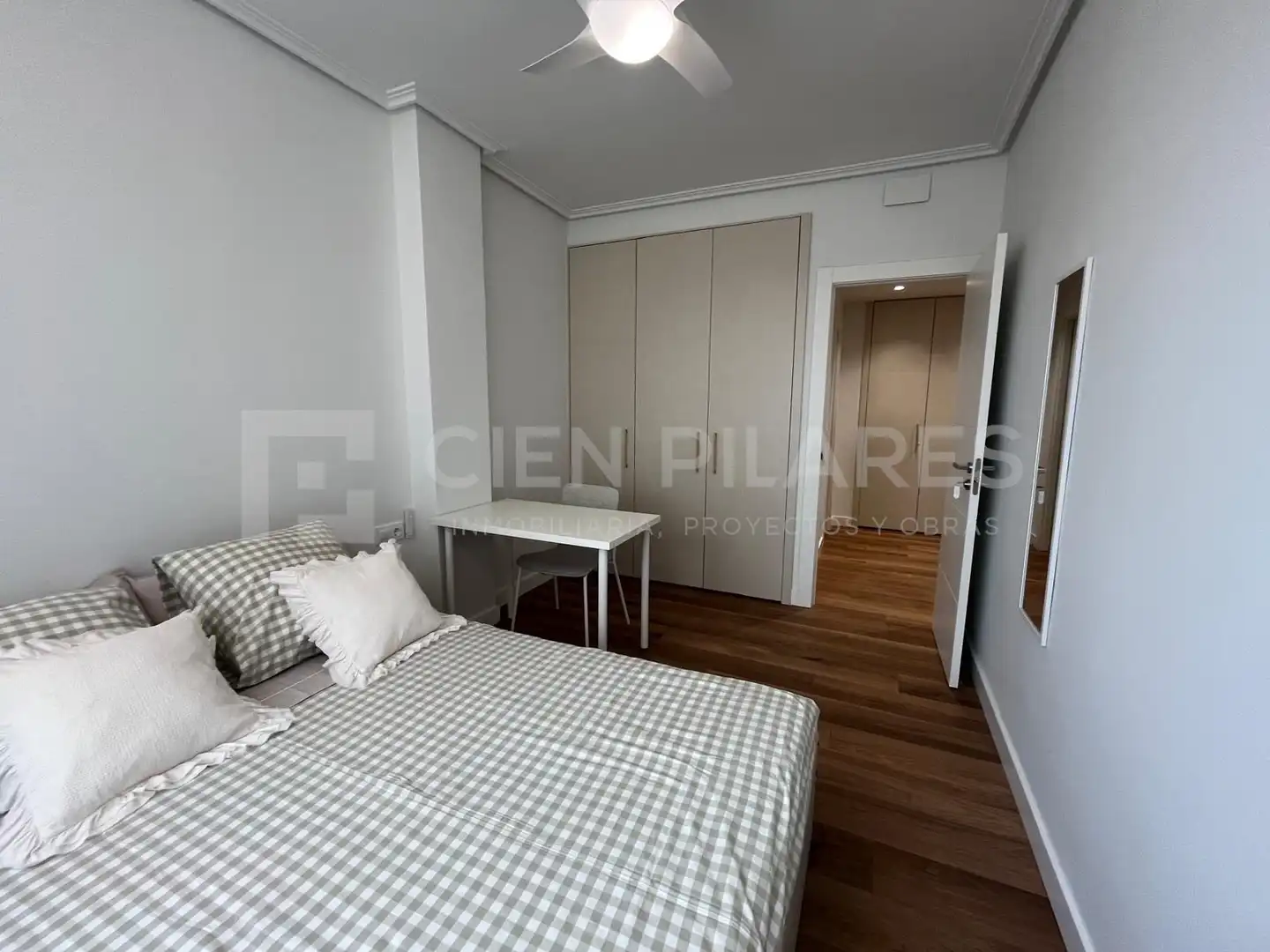 Habitación 195 m², Logroño