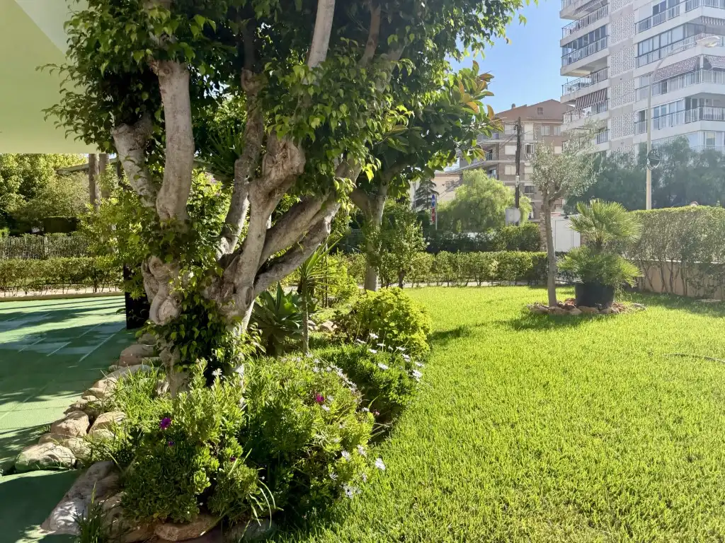 Piso de 90 m² en España