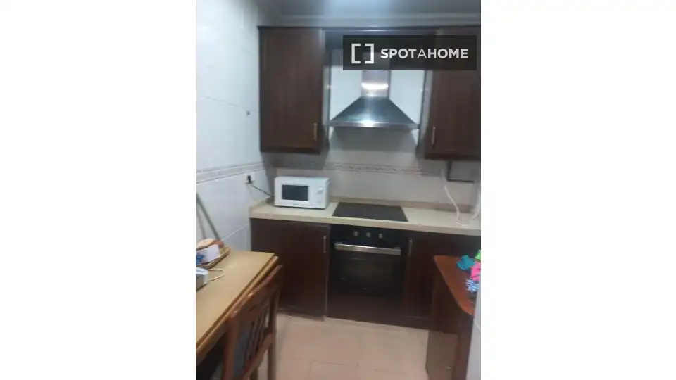 Habitación 81 m², Sevilla