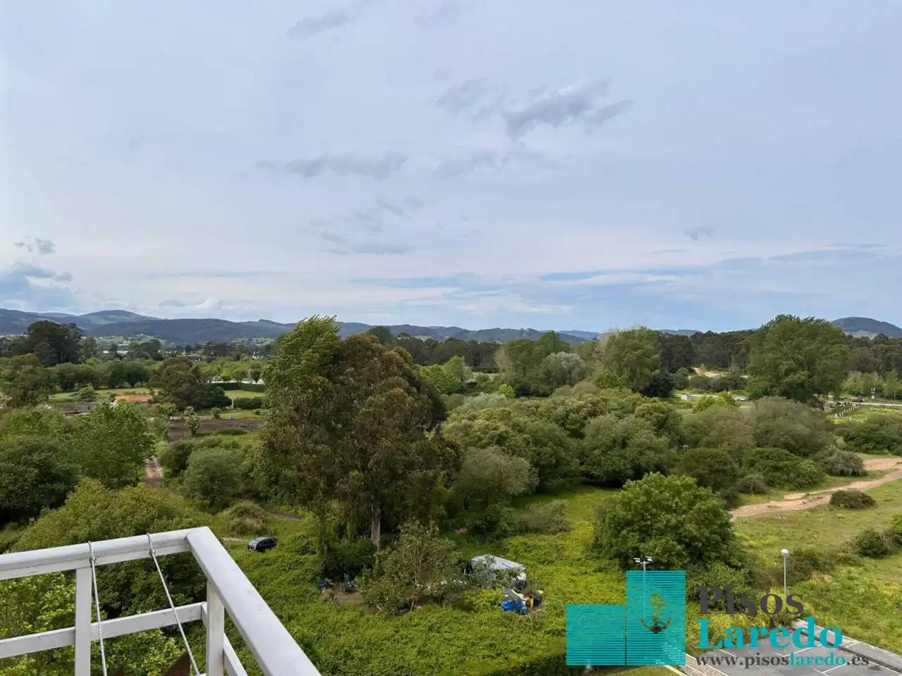 Piso de 65 m² en Laredo