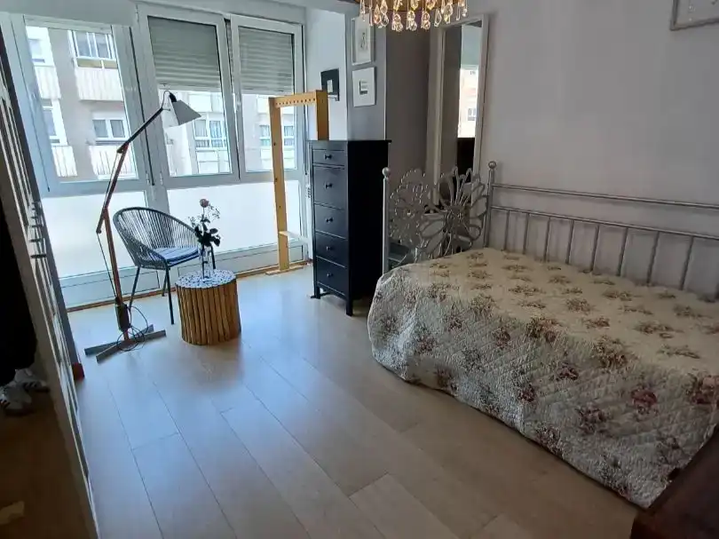 Piso de 90 m² en Gijón