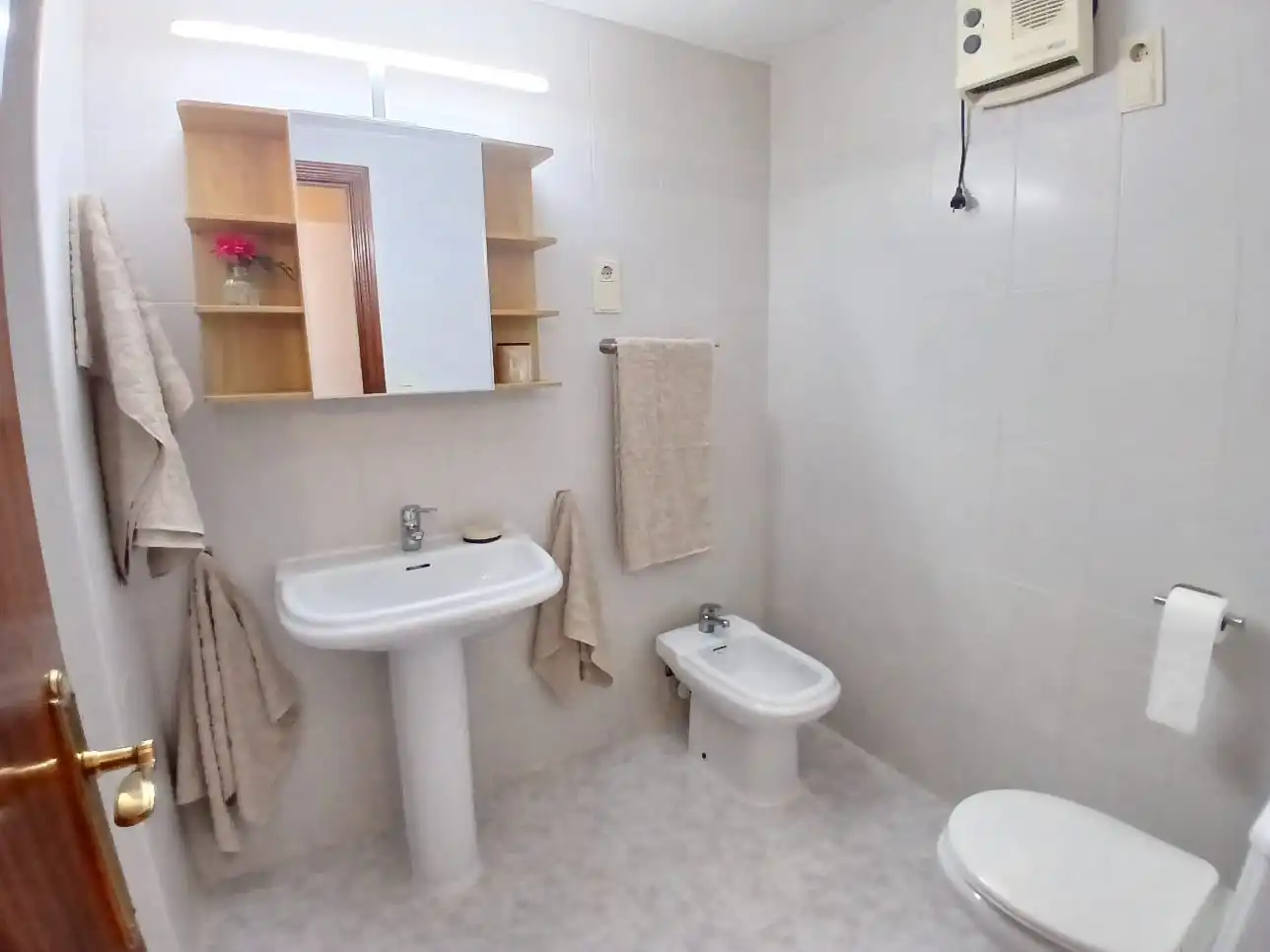 Piso de 90 m² en La Almunia de Doña Godina
