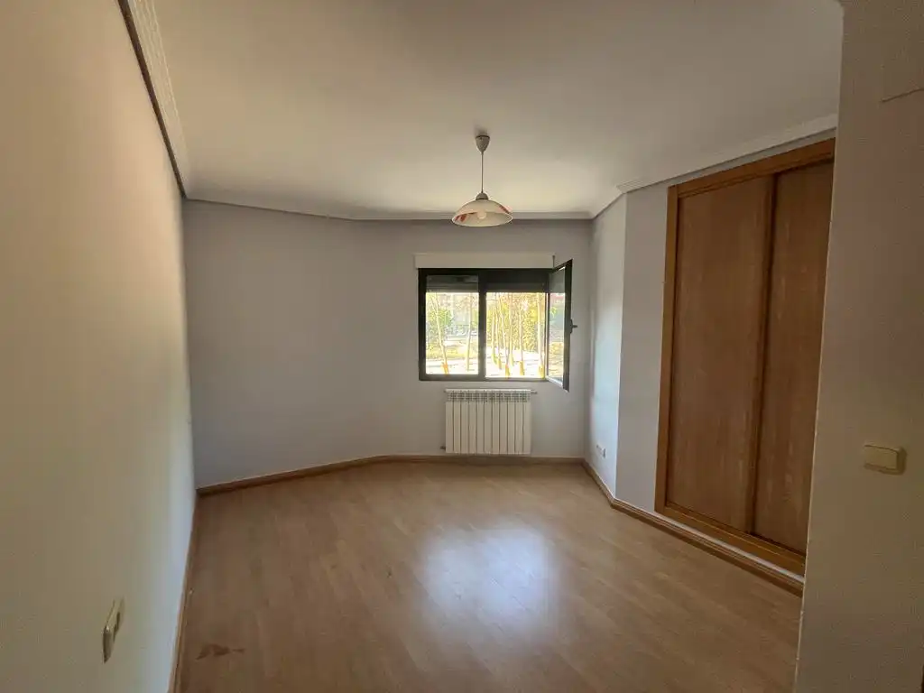 Piso de 260 m² en Albacete