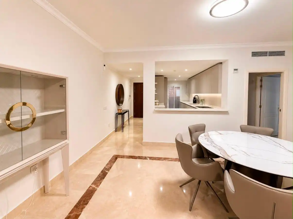 Wohnung 200 m² in Marbella