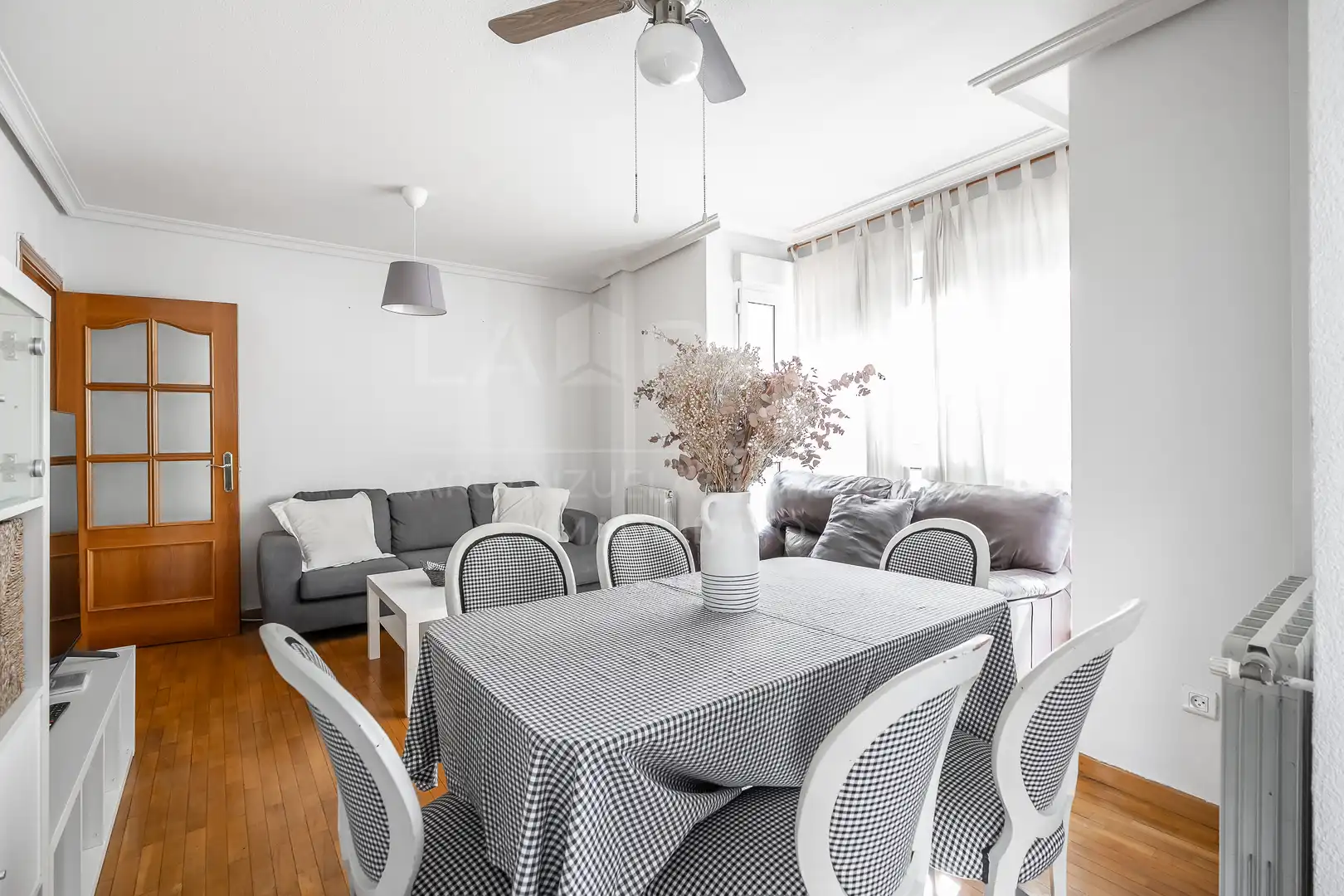 Wohnung 94 m² in Madrid