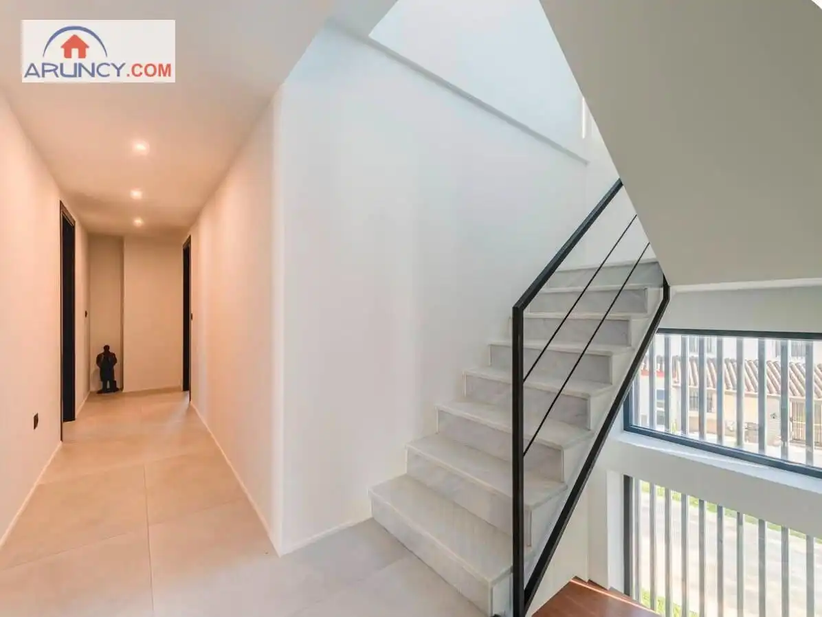Piso de 322 m² en Mairena del Aljarafe
