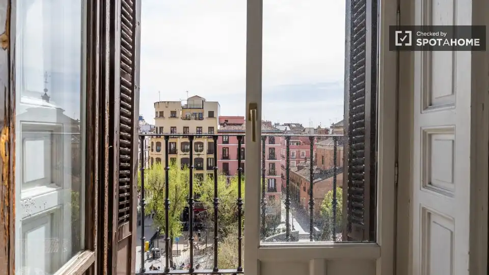 Habitació de lloguer, Madrid