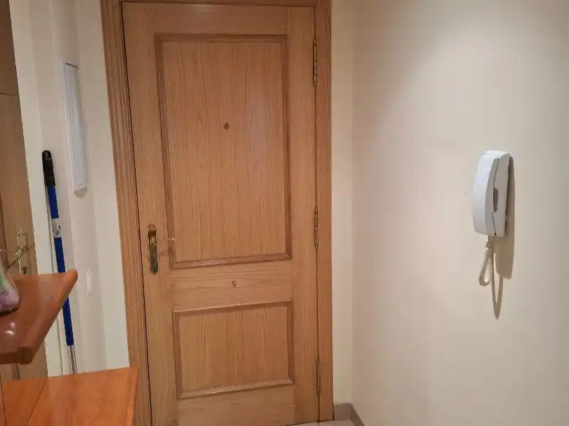 Habitació de lloguer, Sort