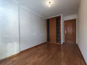 Piso de 100 m² en Ames