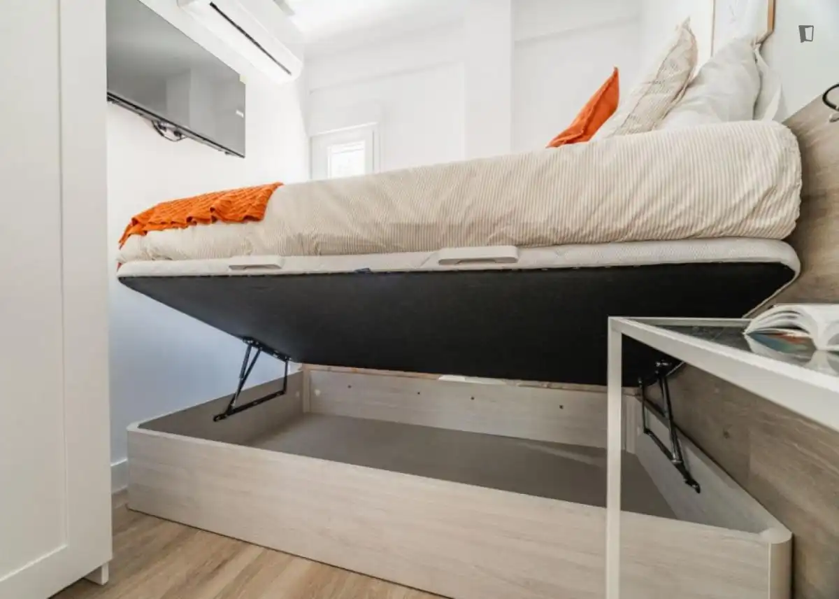 Habitació de lloguer, Madrid