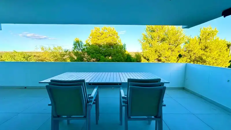 Piso de 882 m² en Argés