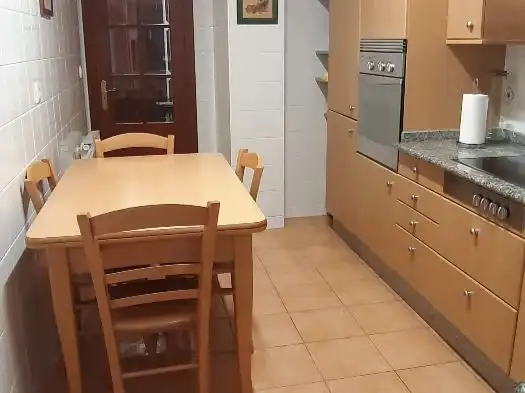 Piso de 80 m² en Boiro
