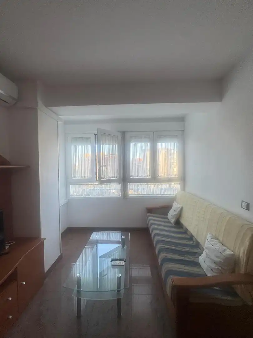 Pis de 80 m² a Almeria
