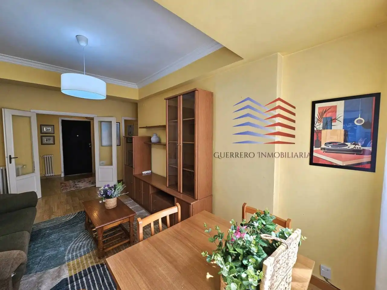 Piso de 100 m² en Ourense