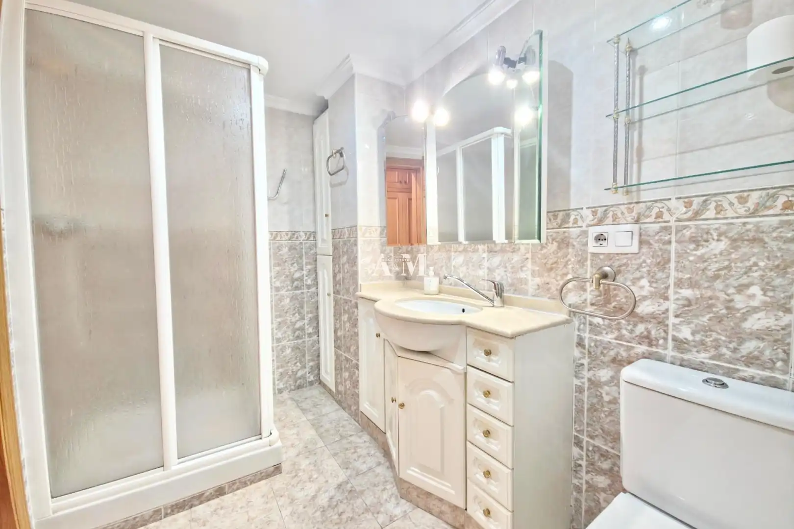 Pis de 200 m² a Alacant