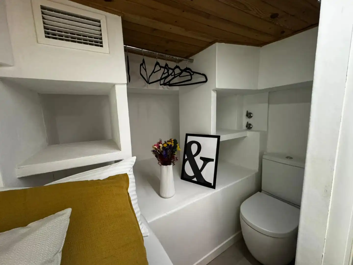 Room for rent, Madrid