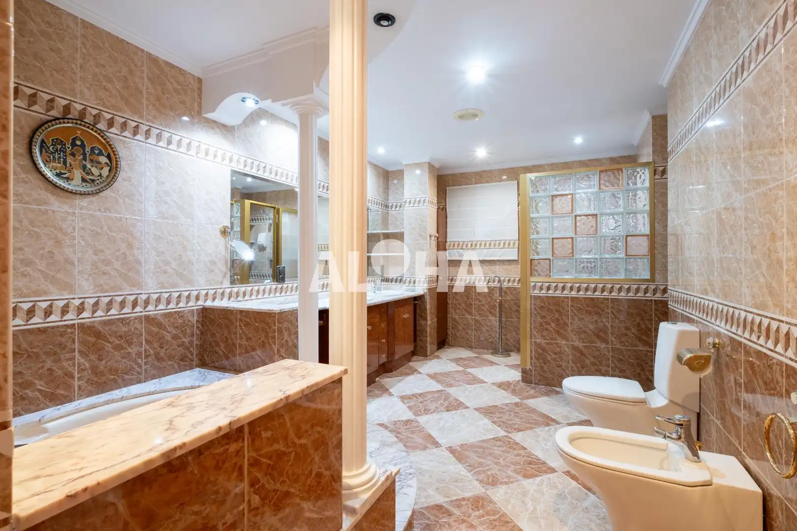 Habitación 346 m², Moncada