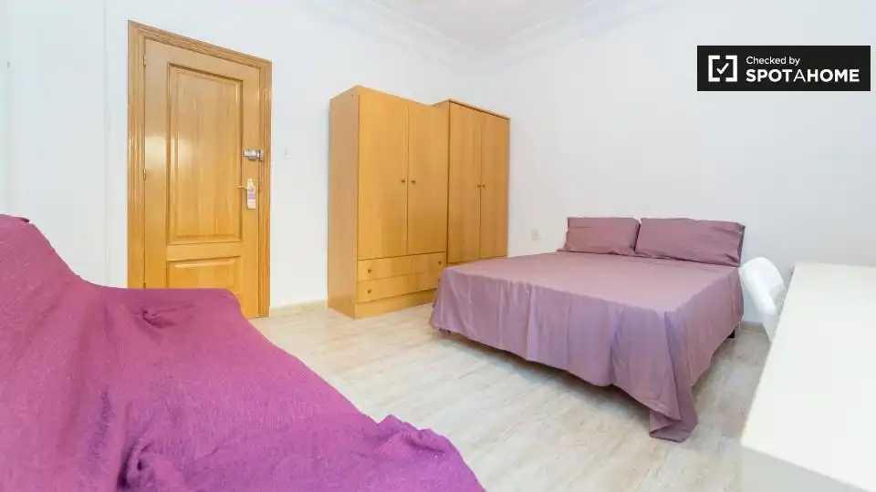 Habitación 140 m², Valencia