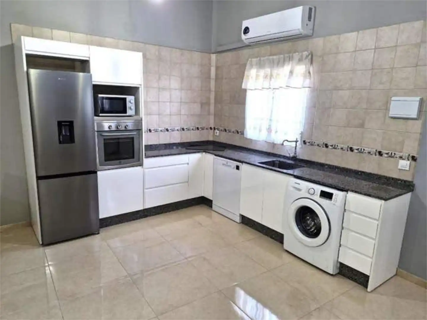 Wohnung 65 m² in Gelves