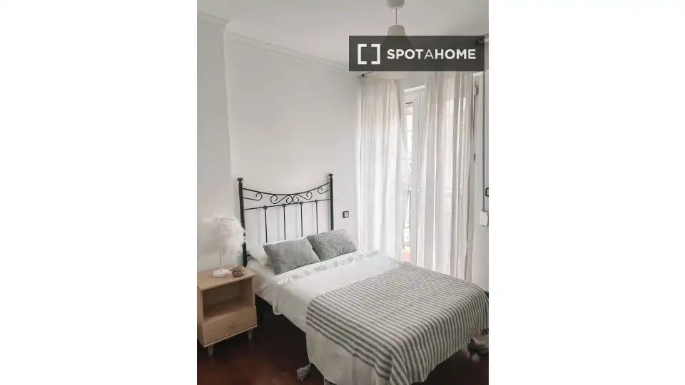 Habitación 58 m², Santander