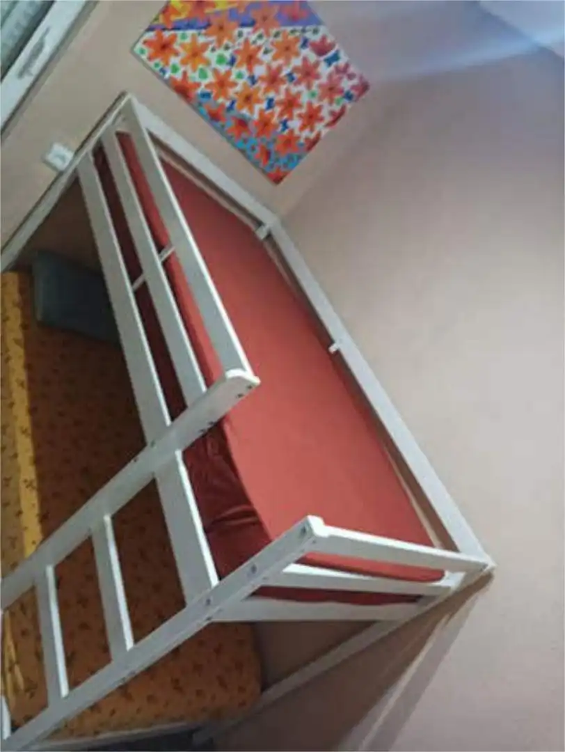 Habitación 100 m², Silla