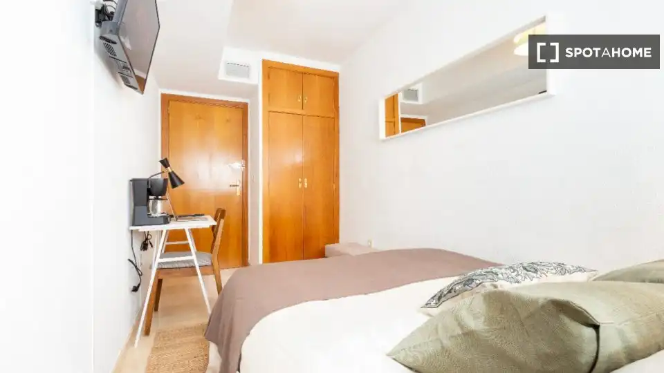 Habitación 173 m², Alicante