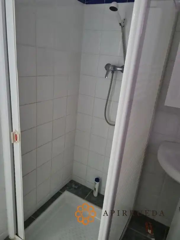 Piso de 245 m² en Escatrón