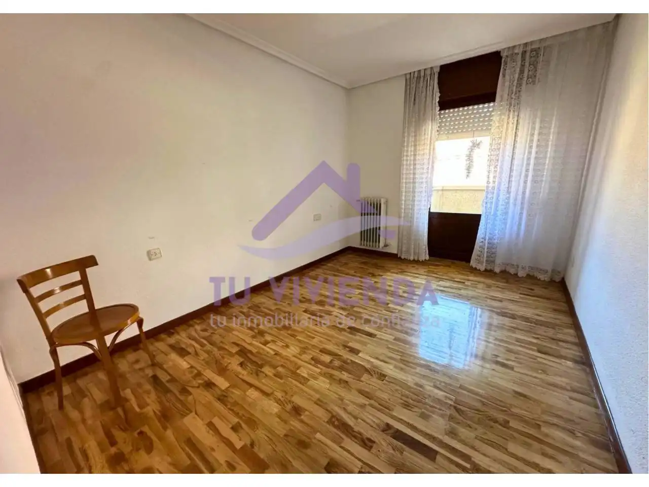 Wohnung 129 m² in Saldaña