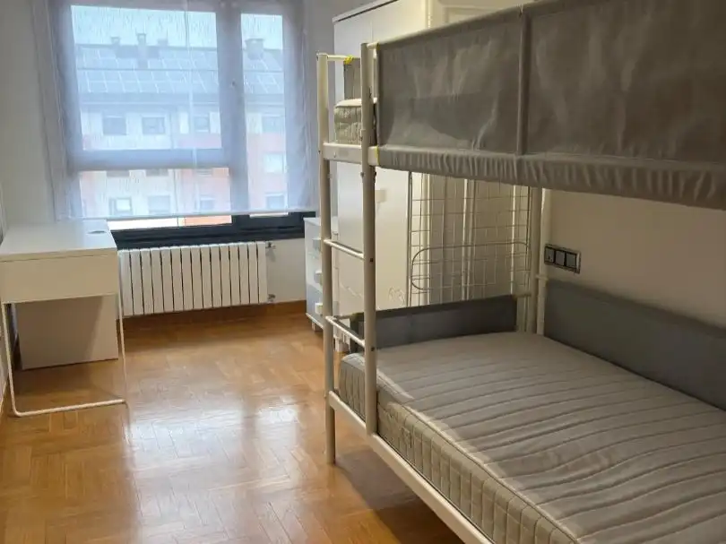 Piso de 106 m² en Oviedo