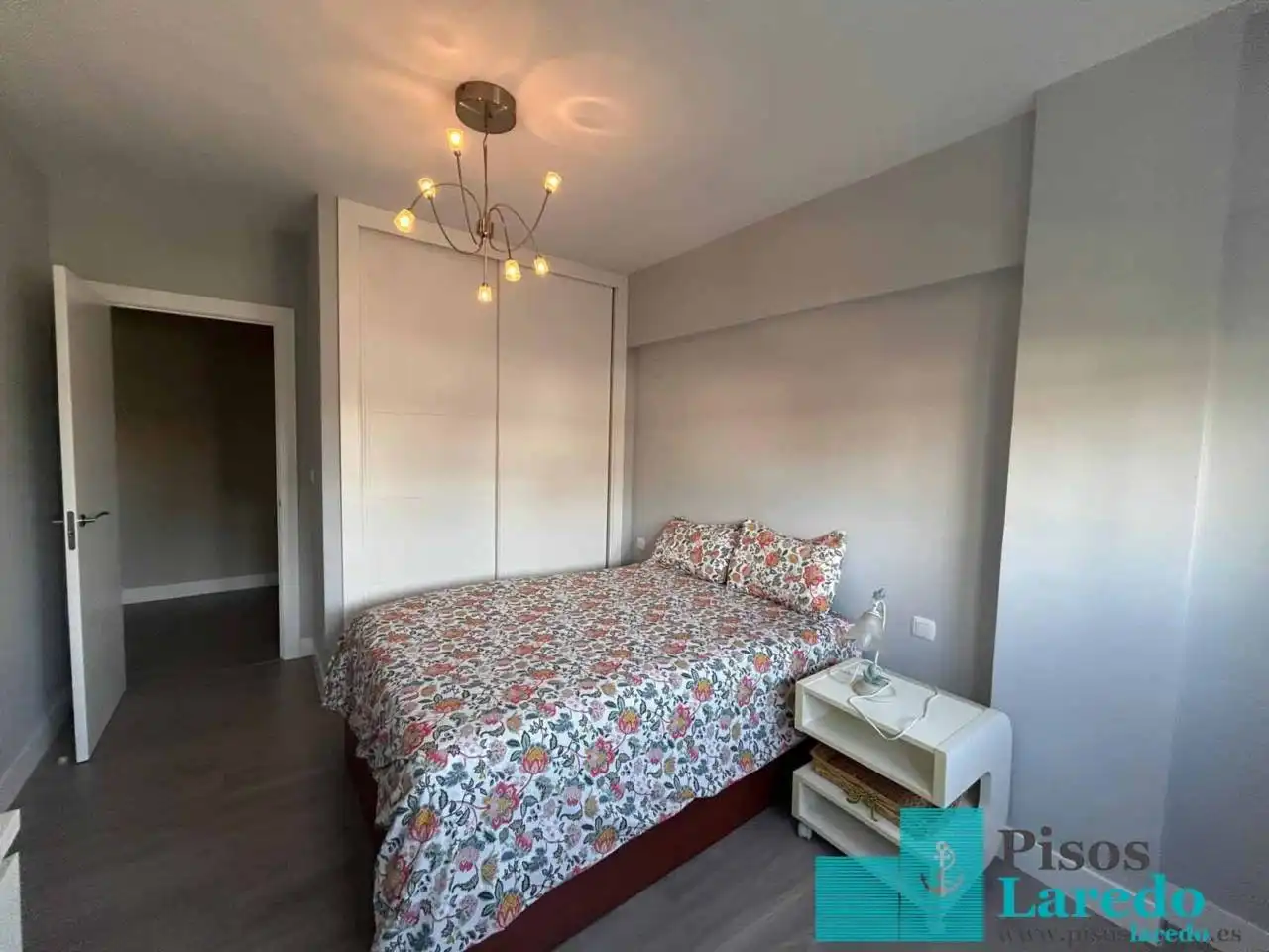 Piso de 55 m² en Laredo