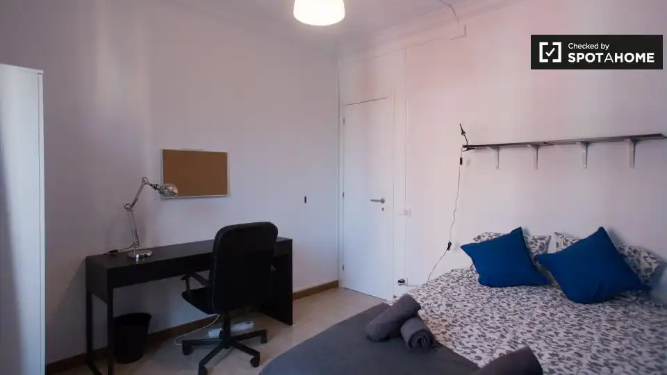 Habitación 75 m², Barcelona