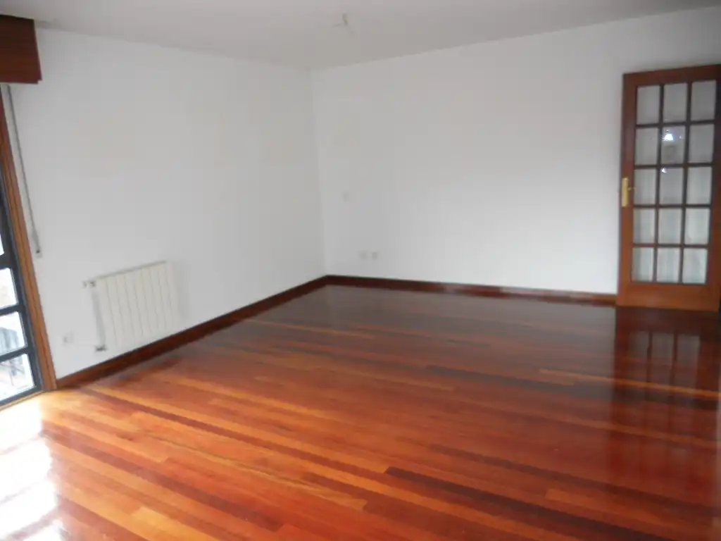 Piso de 100 m² en Santiago de Compostela