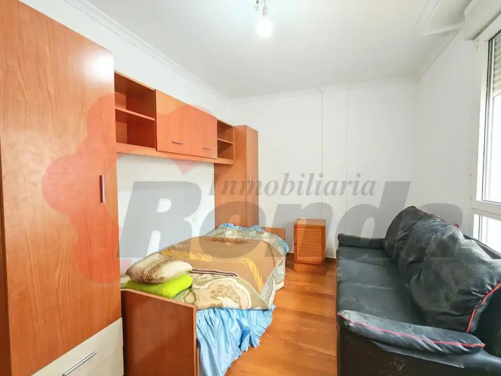 Piso de 80 m² en Lugo