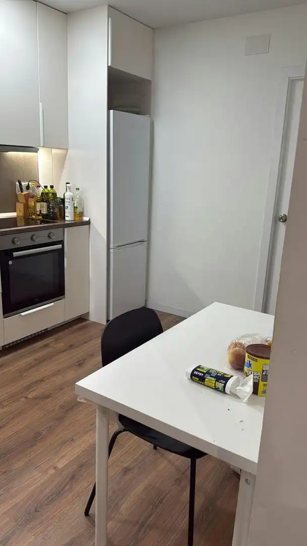 Habitación 100 m², Badalona