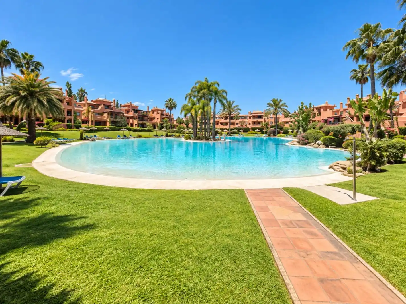 Piso de 186 m² en Estepona