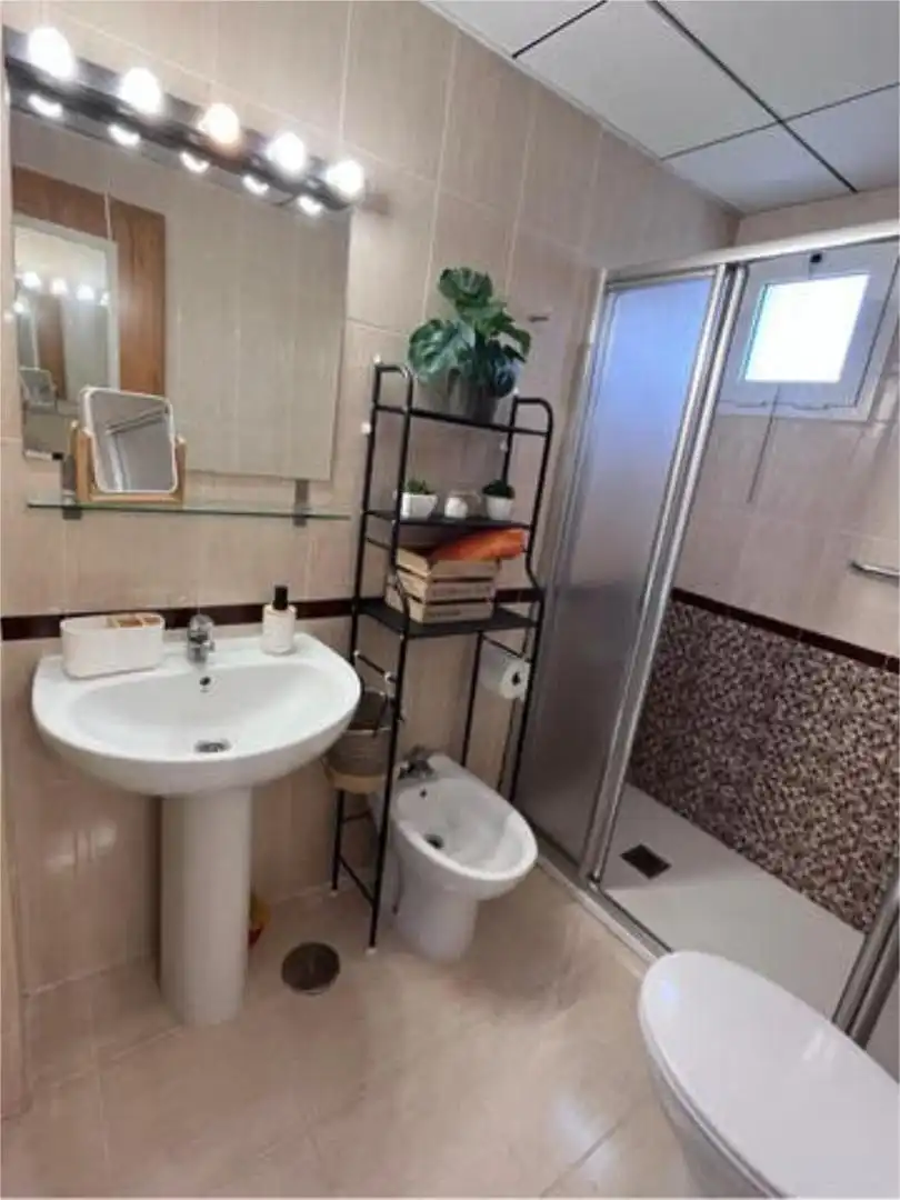 Piso de 75 m² en Almería