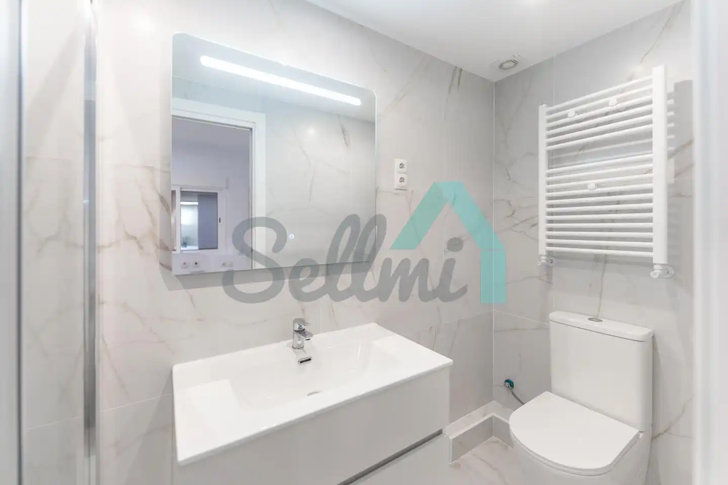 Piso de 67 m² en Oviedo