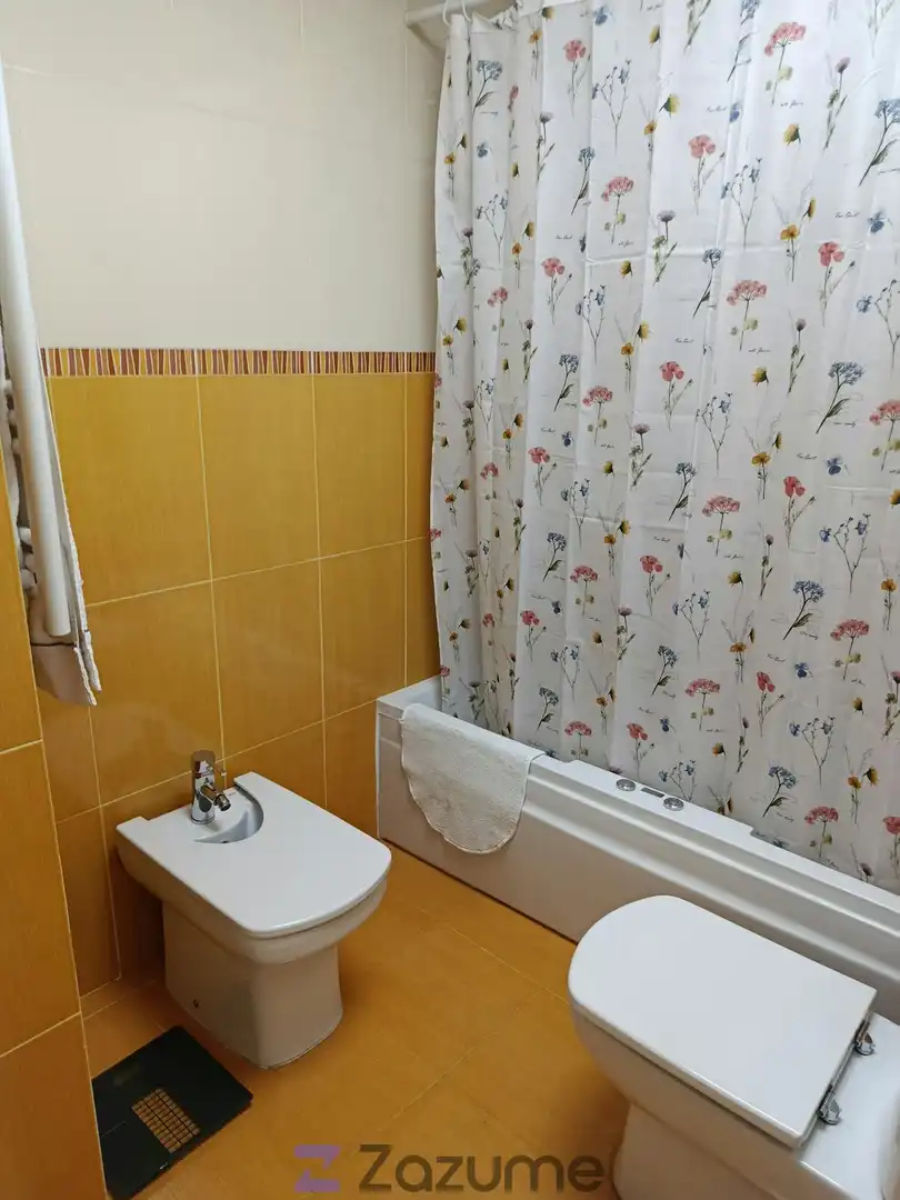 Casa de 180 m² en Alcalá de Guadaíra