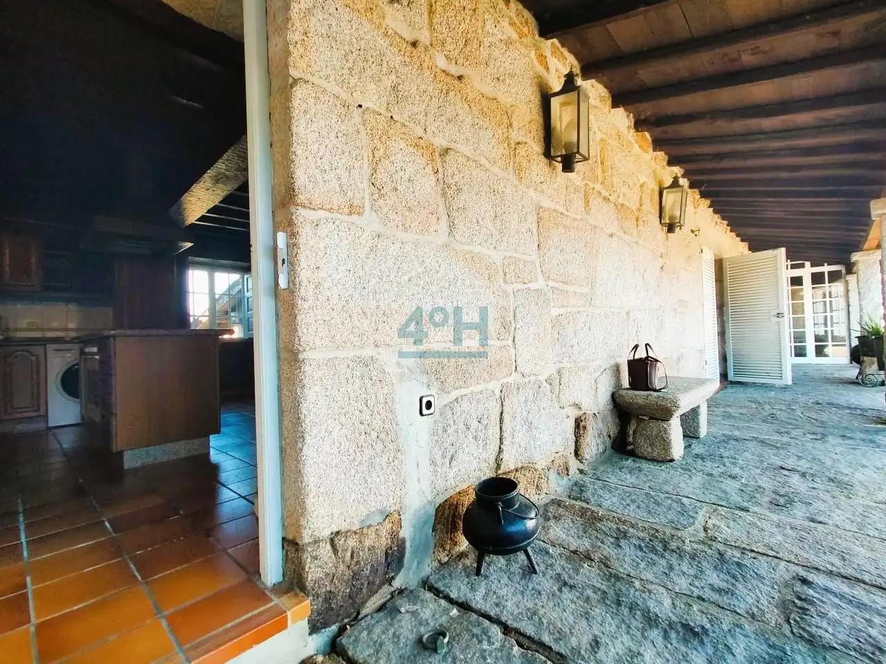 Casa de 590 m² a San Cibrao das Viñas